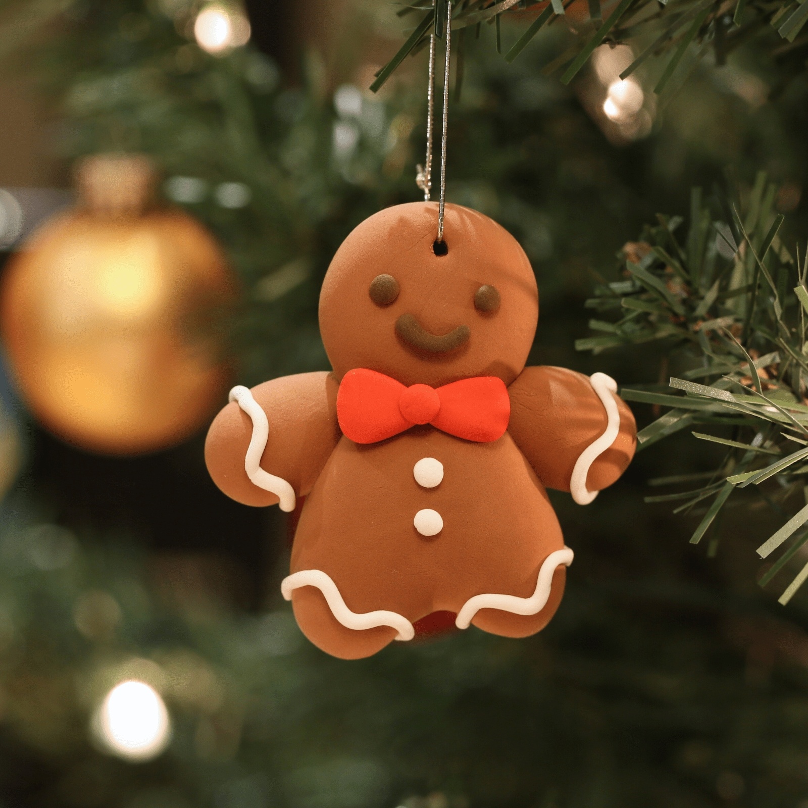 Clay Moo Gingerbread Ornament Clay Kit