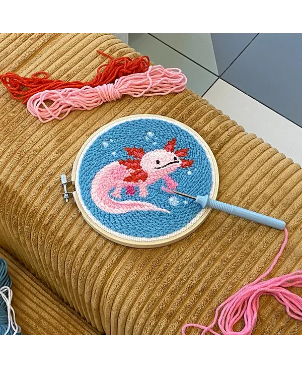 KIKKERLAND Axolotl Punch Needle