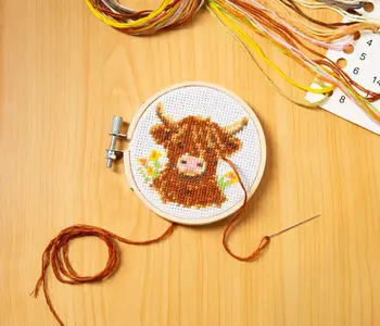 Highland Cow Mini Cross Stitch Cross Kit
