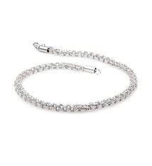 Madeleine Chisholm - CCBC Necklace - Chainmail, Medium Weight