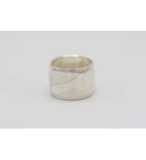 Silver Blue Traders Inc. Travis Henry - Spirit Bead S/S - Swan