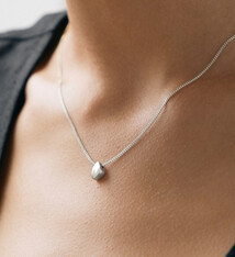 Orii Design Necklace - Pebble Sterling Silver