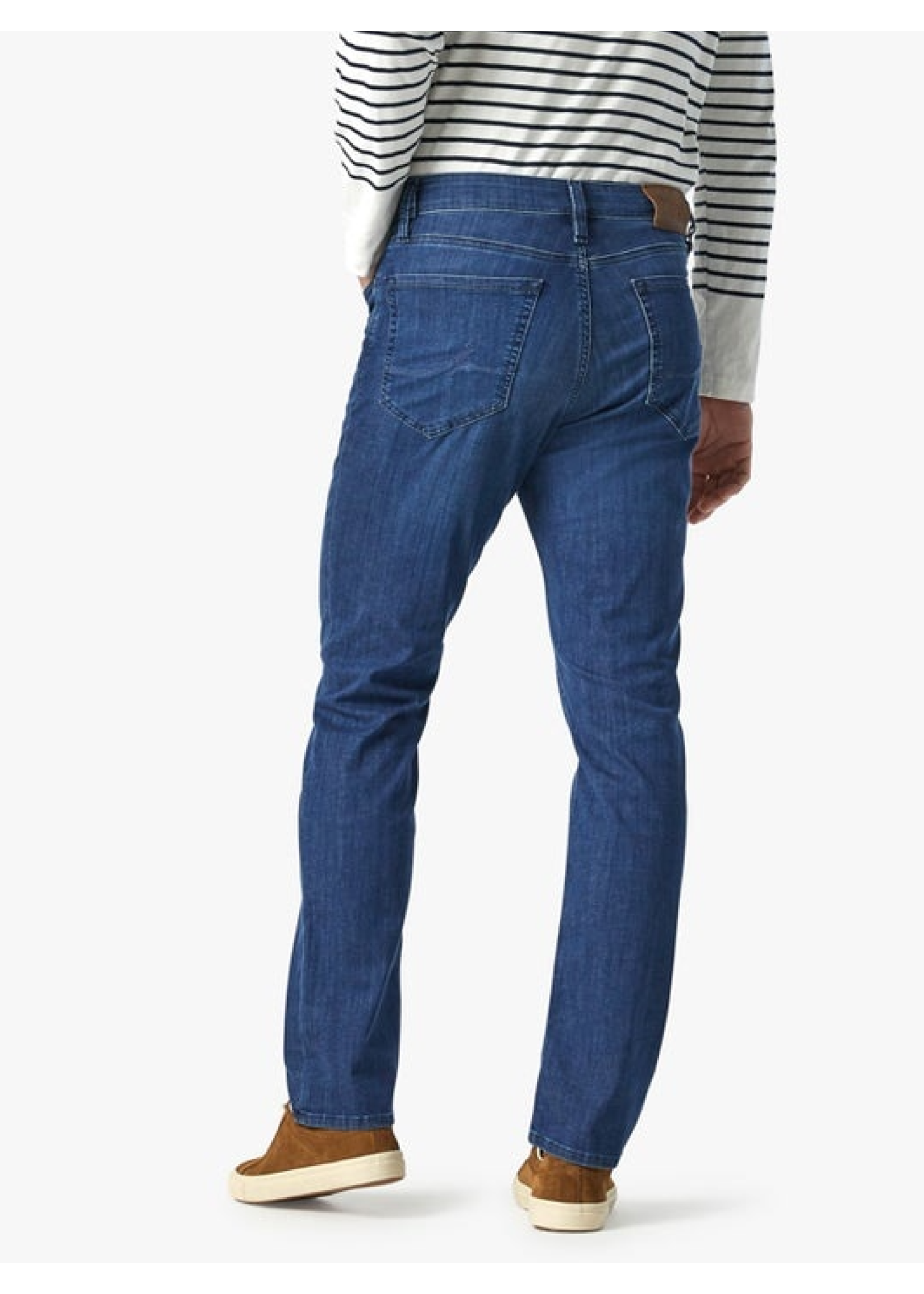 34 HERITAGE 'Charisma' Relaxed Straight Jean in Mid Kona