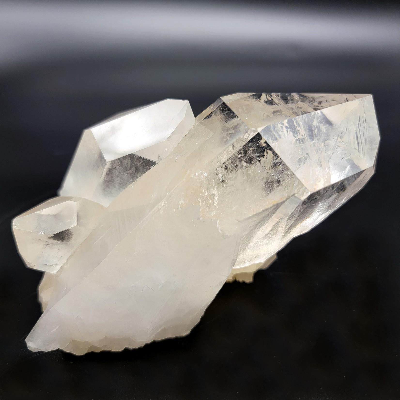 Large AR Multi-point Quartz Cluster