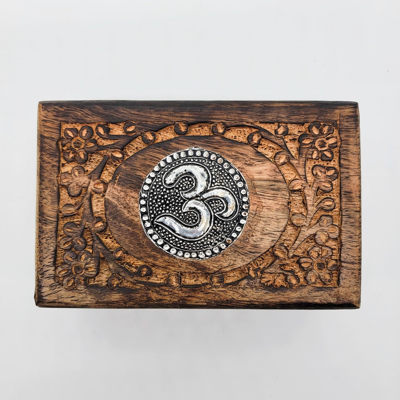 Wooden Jewelry Box (6 x 4 Om)