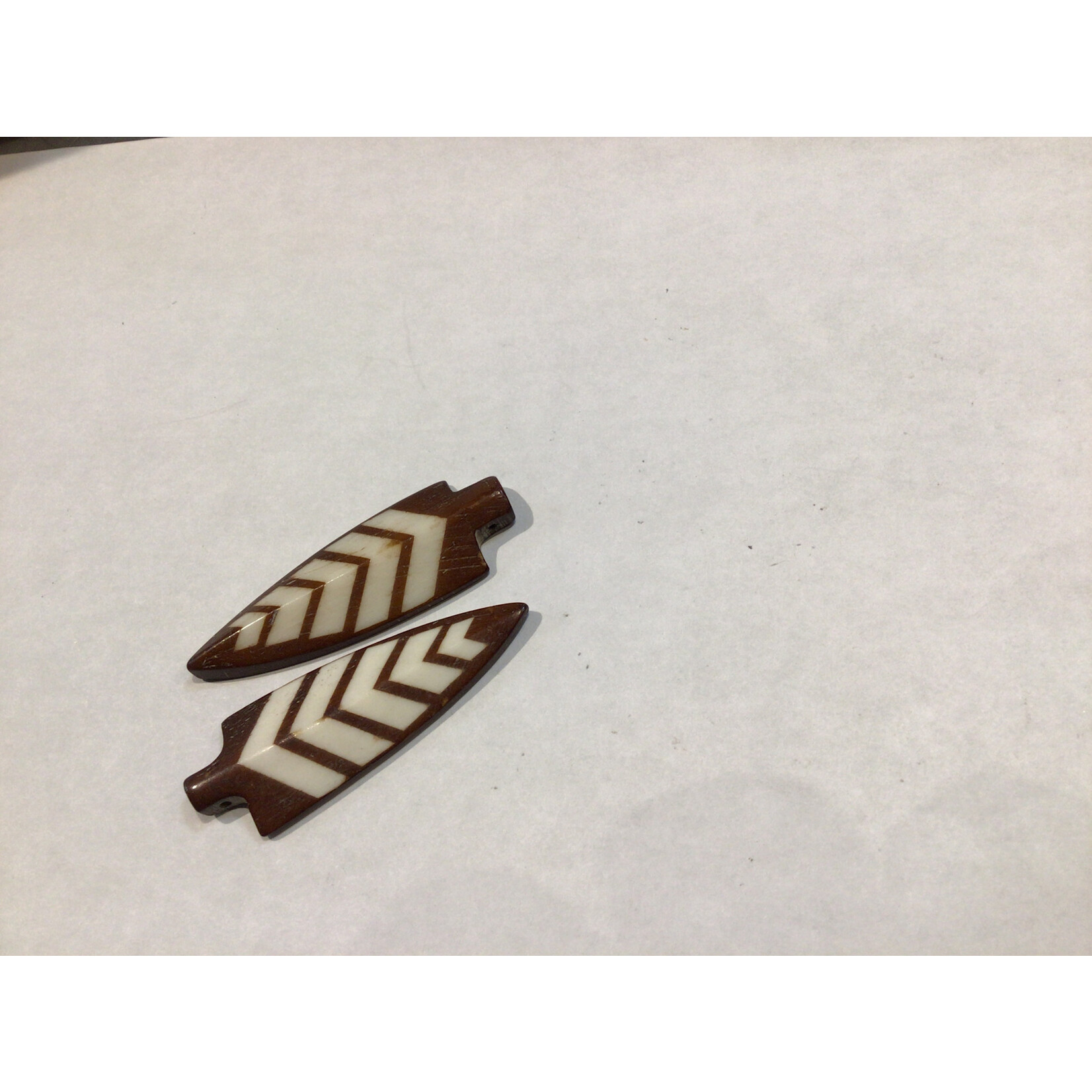 CP Striped Bone arrowhead 4 BO903