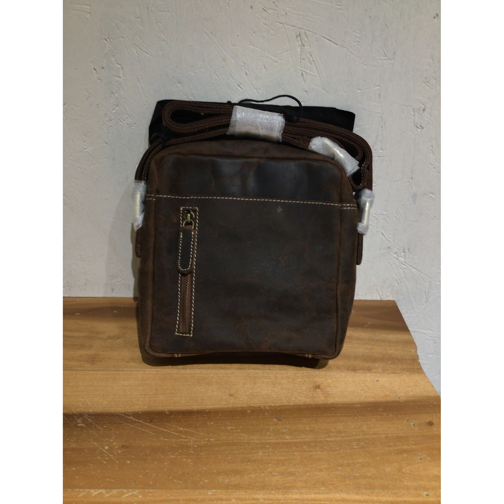 Hand Bag in Hunter VL108 TAN
