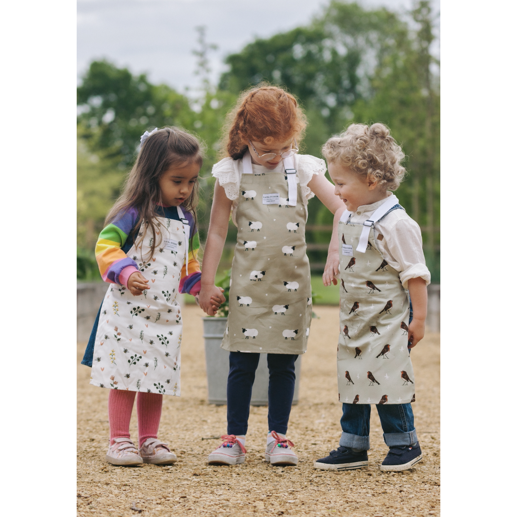 Laura Fisher Aprons & Oven Gloves