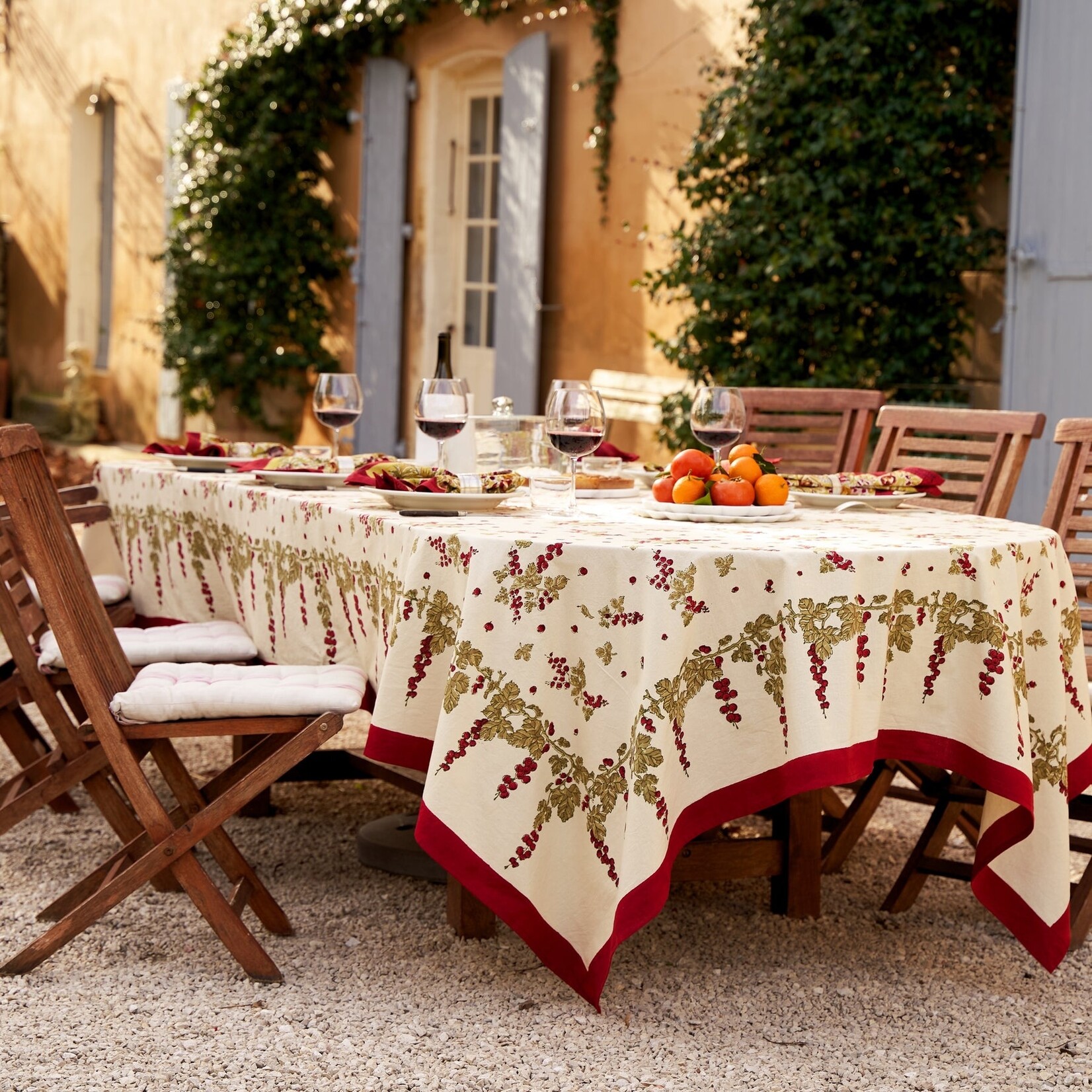 Couleur Nature French Linens in Gooseberry Red & Green