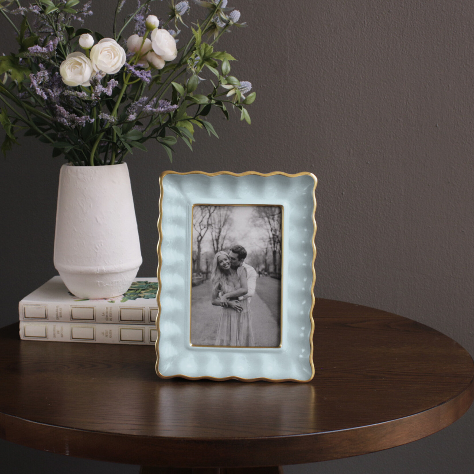 Beatriz Ball Encanto Devon Frames in 4x6