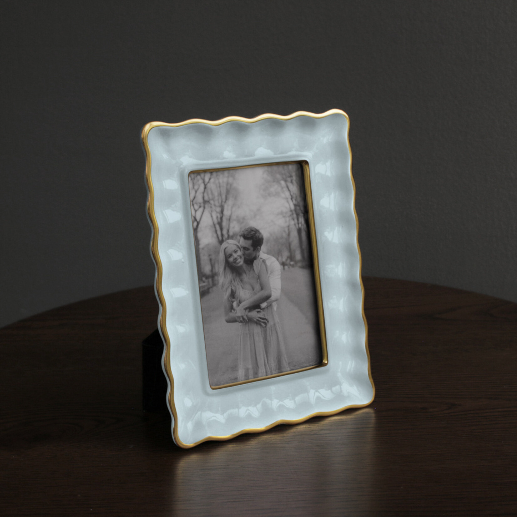 Beatriz Ball Encanto Devon Frames in 4x6