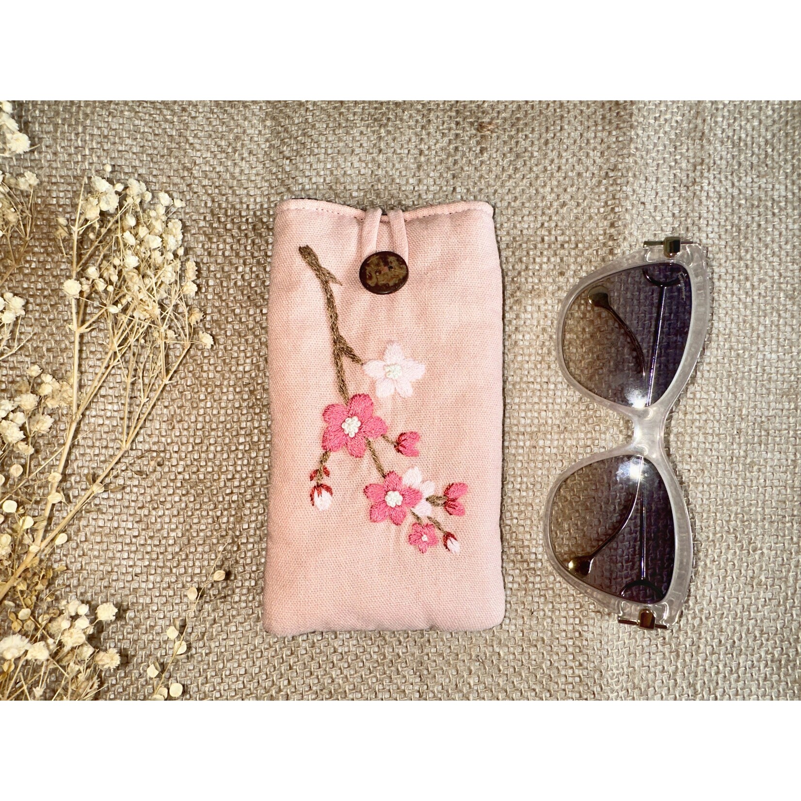 Quince Fables Embroidered Soft Padded Glasses Cases