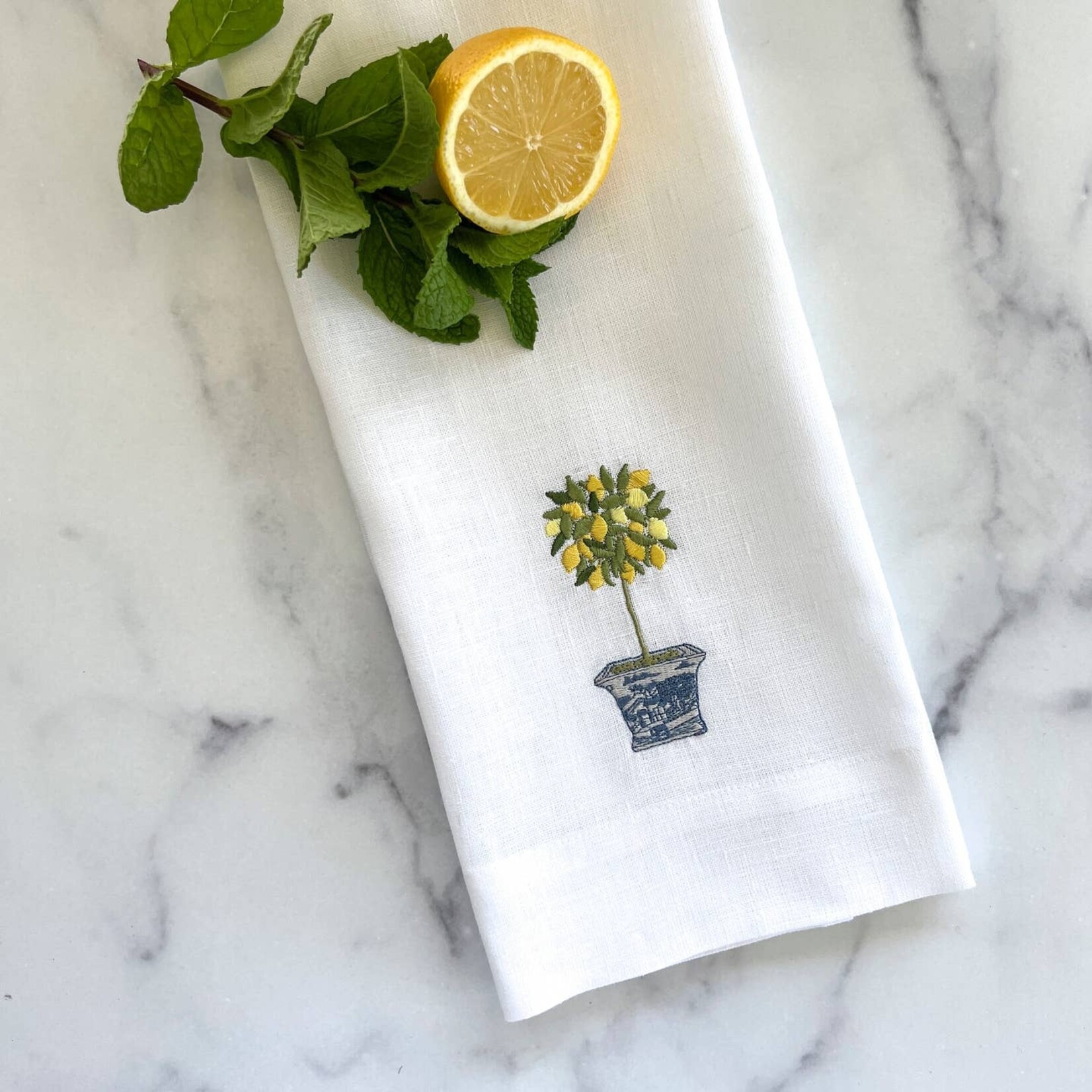 Arte Italica Embroidered Linen Towels