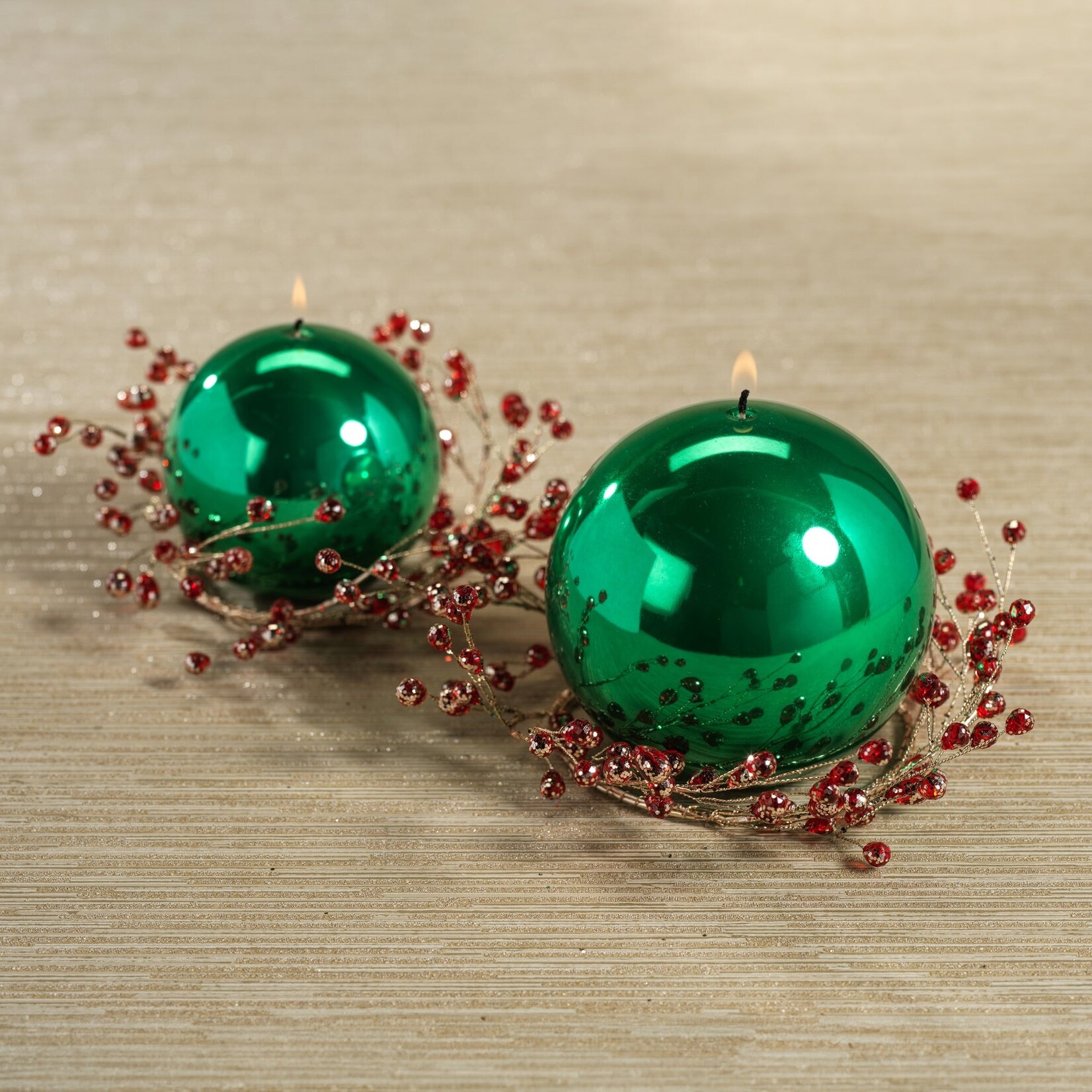 Zodax Beaded Glass Berry Wreath in Red & Gold