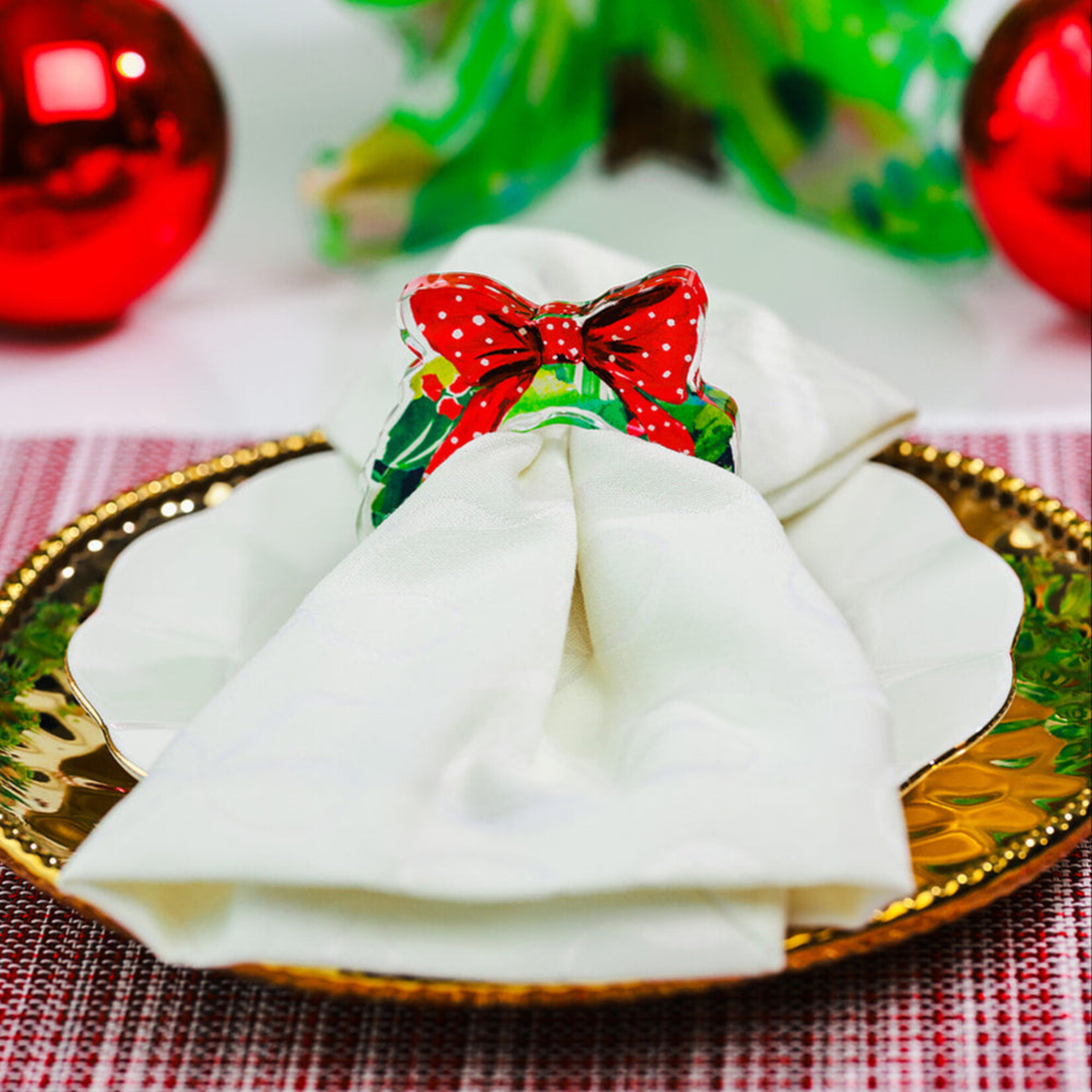 Lauren Dunn Wreath Acrylic Napkin Rings (Set of 4)