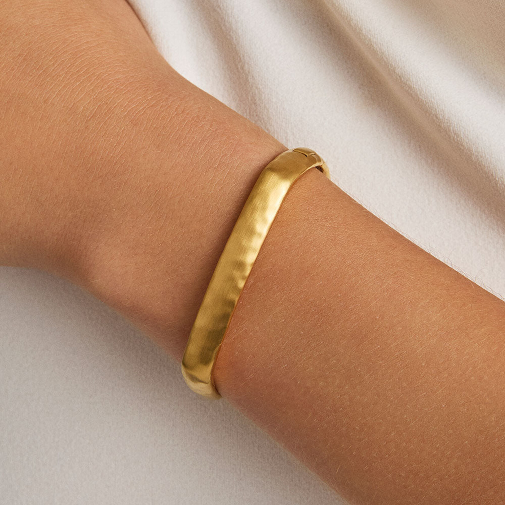 Dean Davidson Dean Davidson in Gold