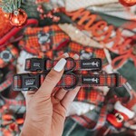 Sassy Woof Dog Collars & Leash in Deck the Paws