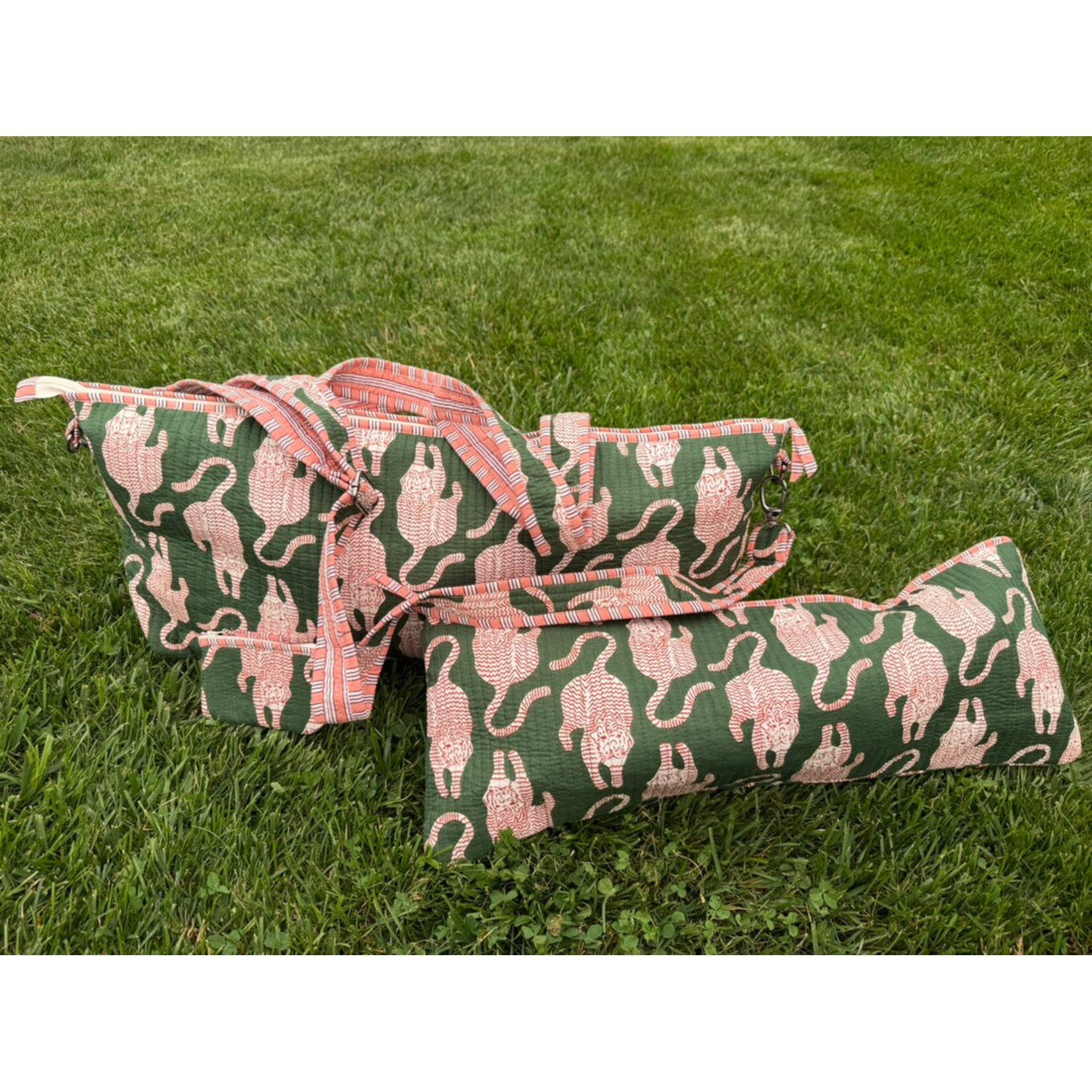 Indy Home Mahjong Tote Bags