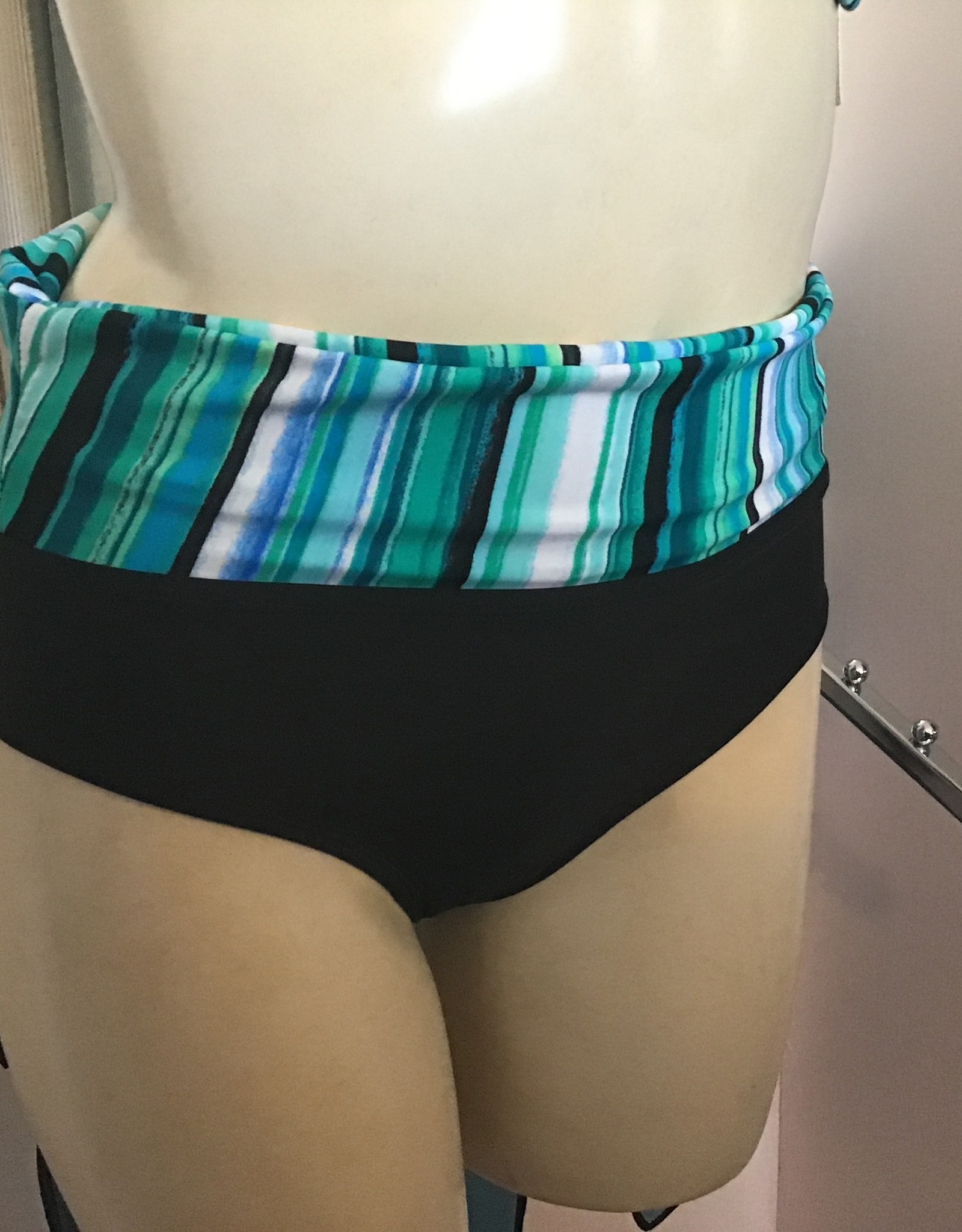 Karmilla Swimwear Sale U4-101