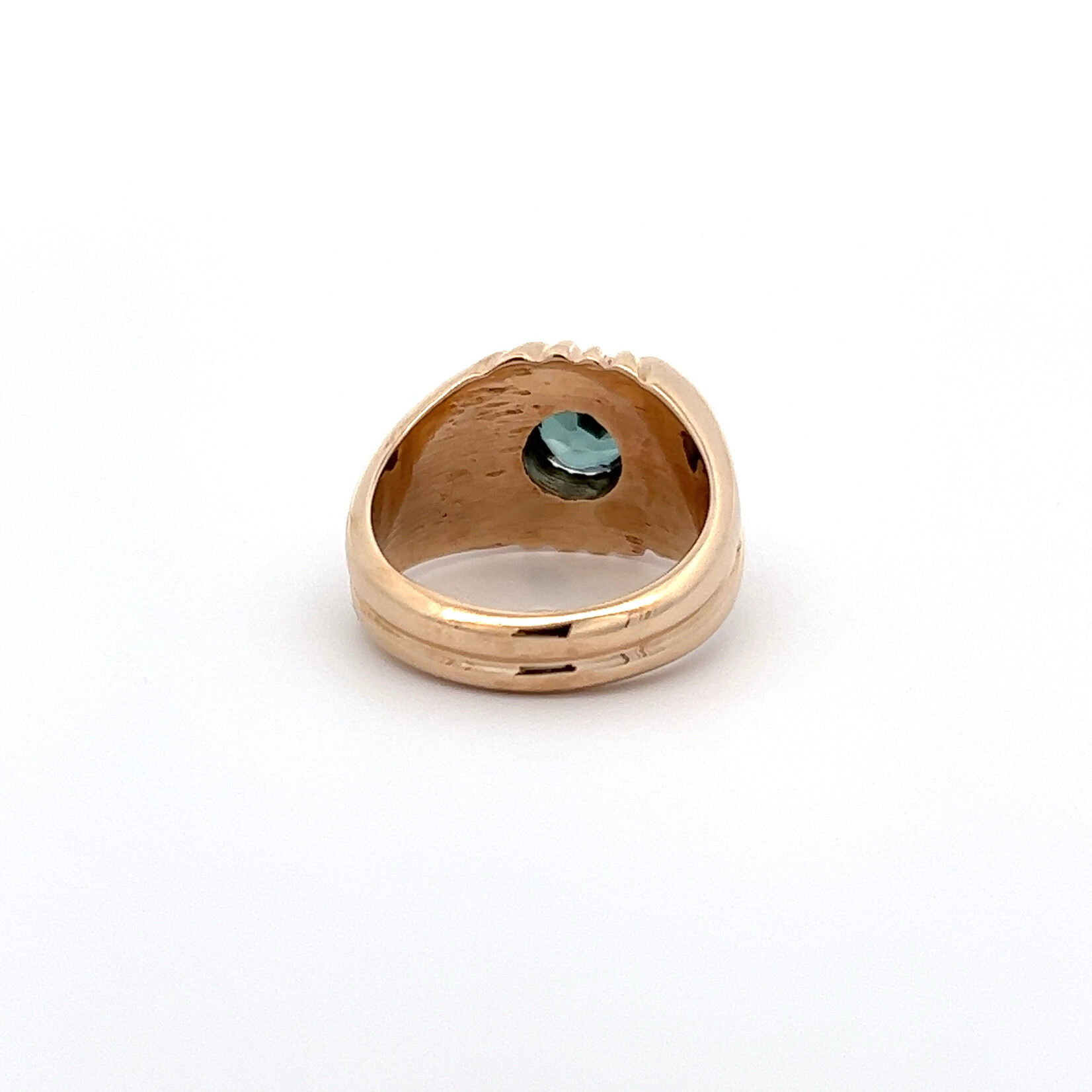 14 Karat Yellow Gold Blue Zircon Ring
