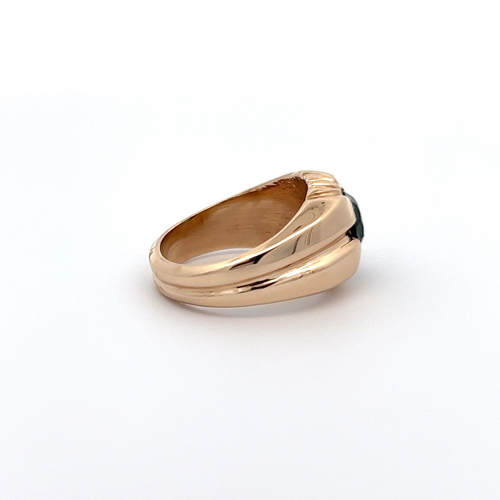 14 Karat Yellow Gold Blue Zircon Ring