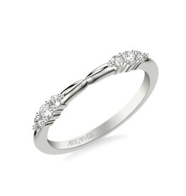 Art Carved Pinched Diamond Wedding Band