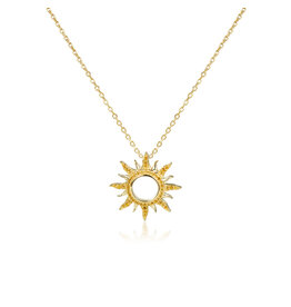 Alamea 14 Karat Yellow Gold Sun Pendant