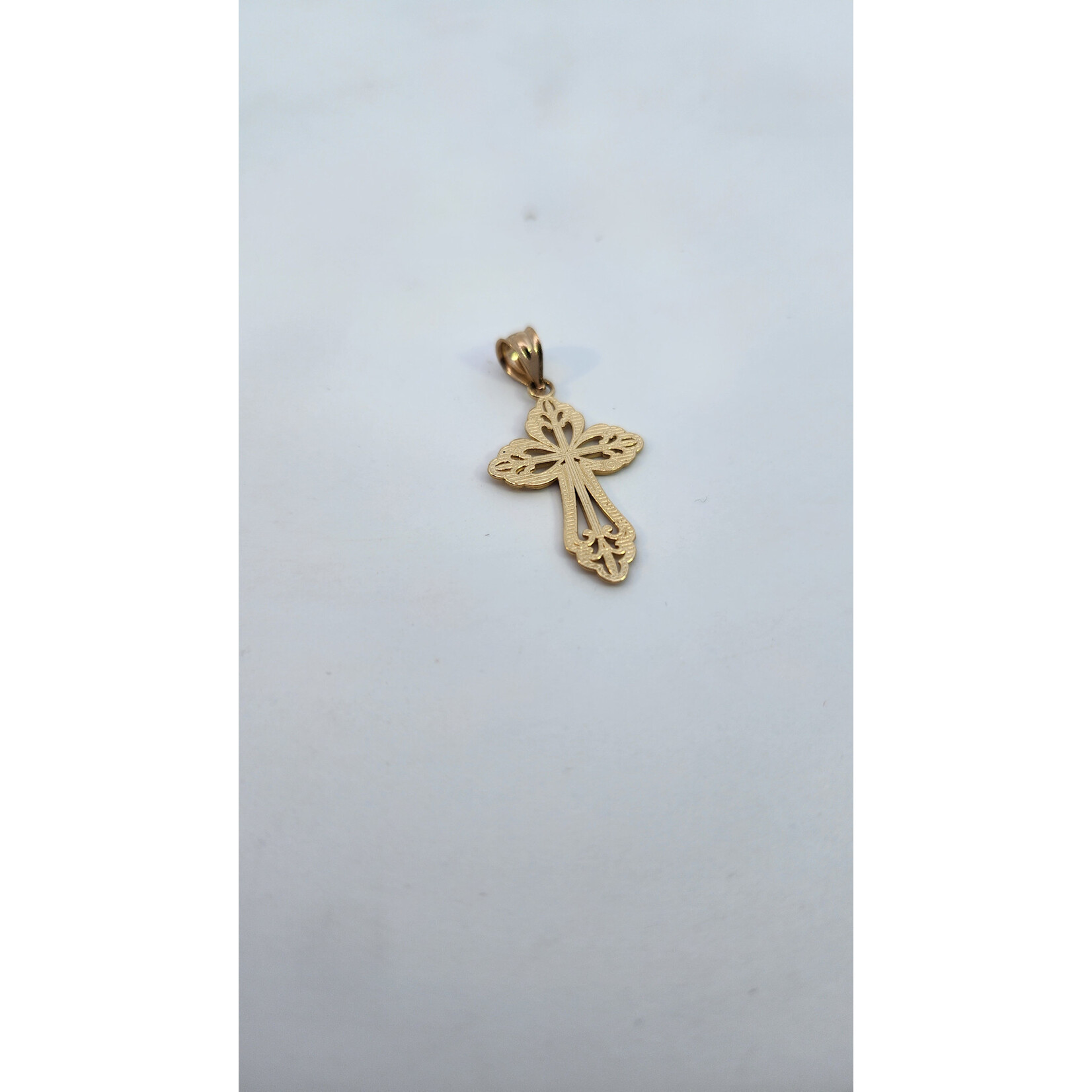 14 Karat Yellow Gold Fancy Filigree Cross Pendant