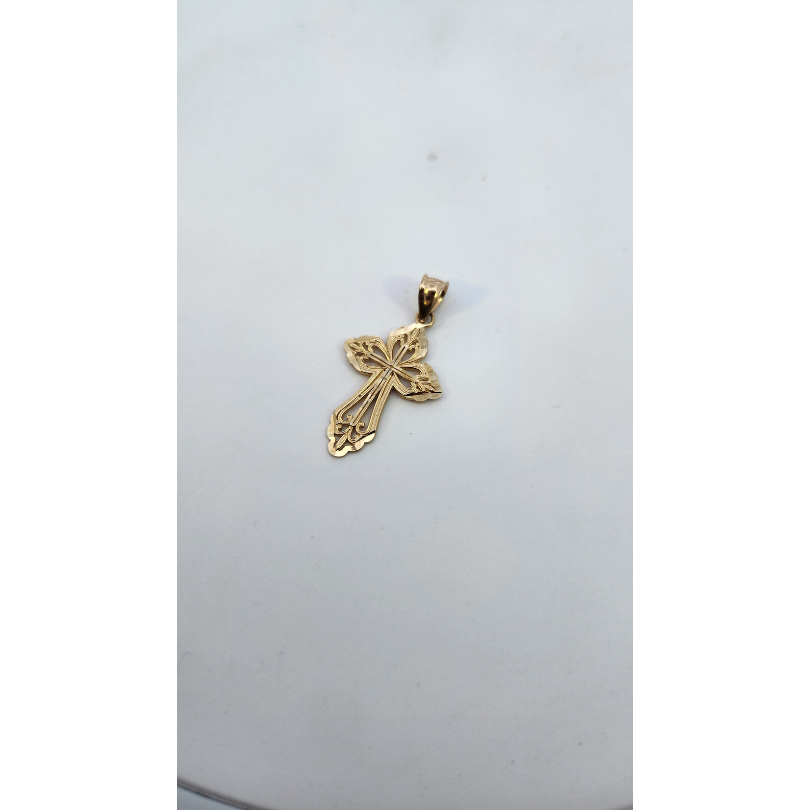 14 Karat Yellow Gold Fancy Filigree Cross Pendant