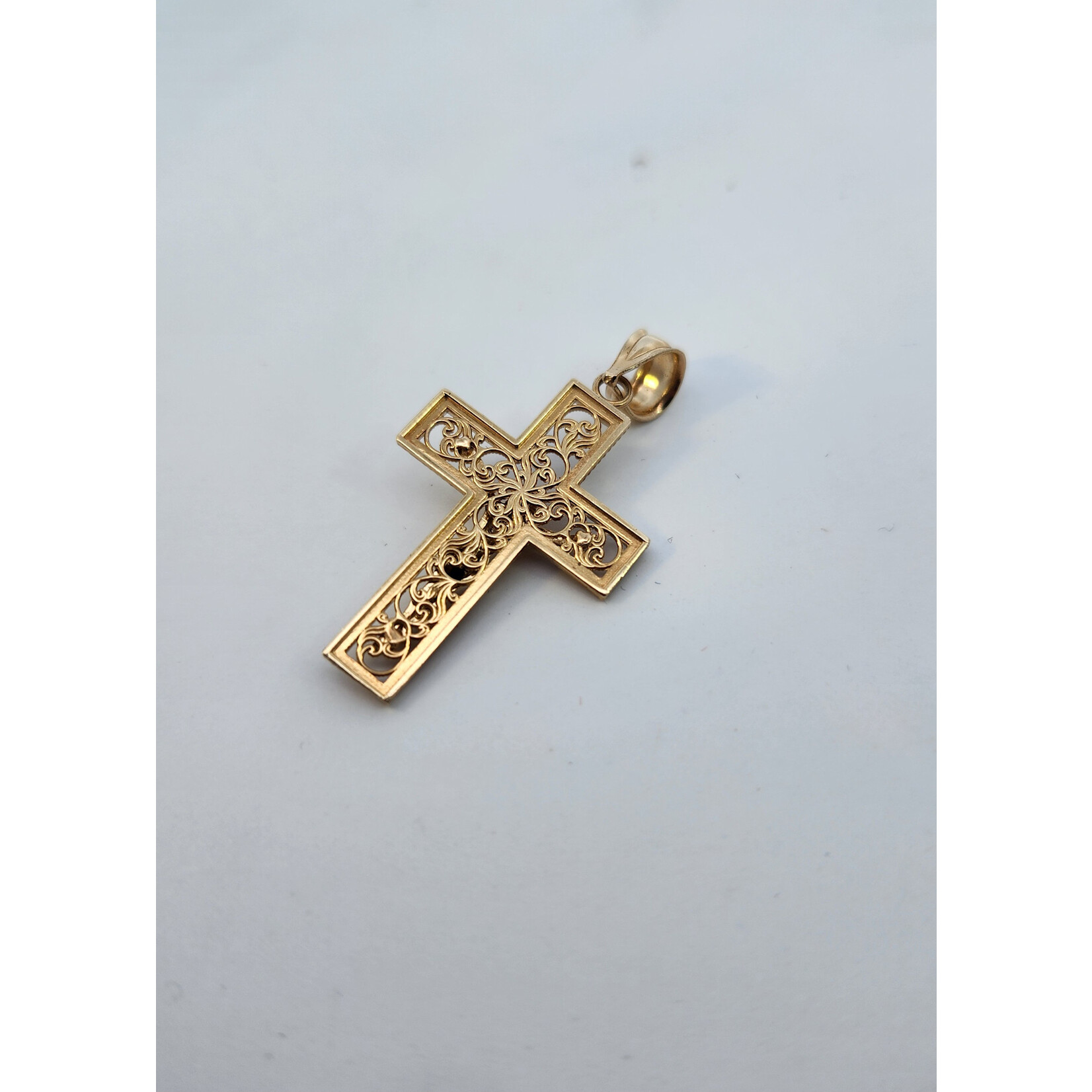 14 Karat Yellow Gold Beaded Fancy Crucifix Pendant