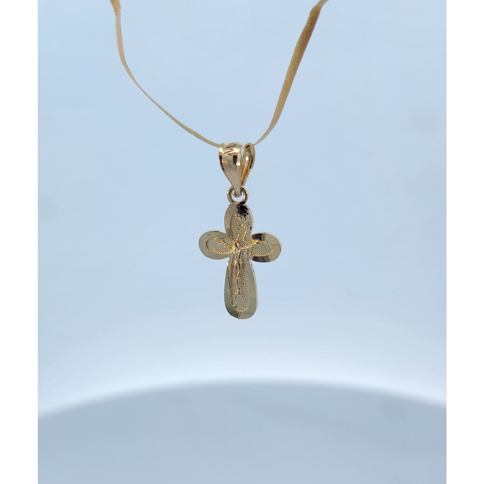 14 Karat Yellow Gold Rounded Crucifix Pendant