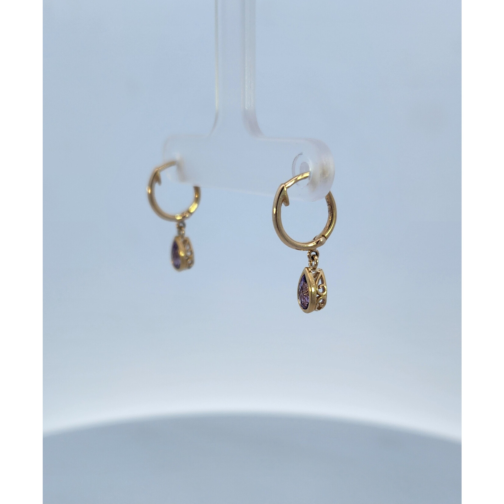14 Karat Yellow Gold Pear Amethyst Dangle Earrings