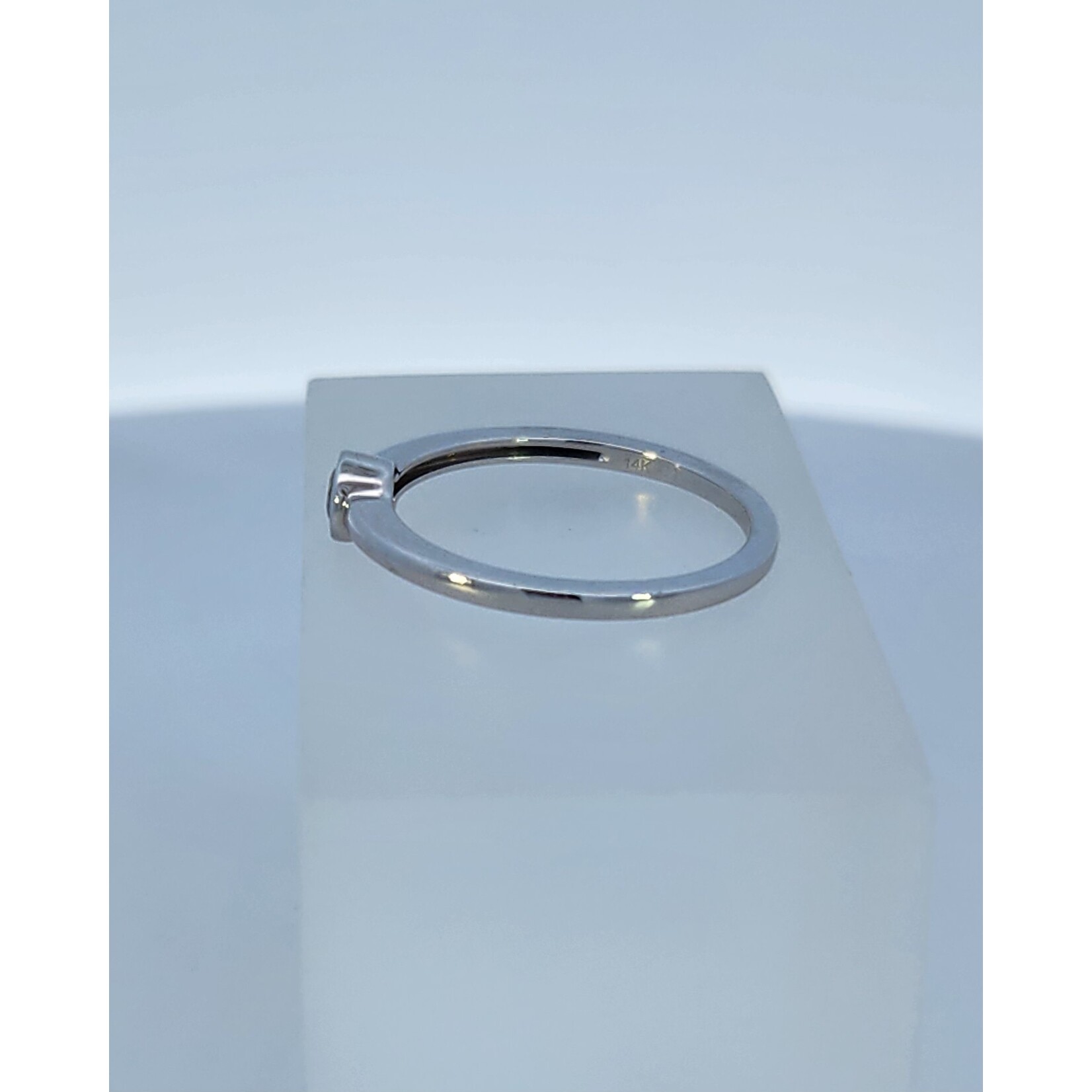 14 Karat White Gold Aquamarine Bezel Ring