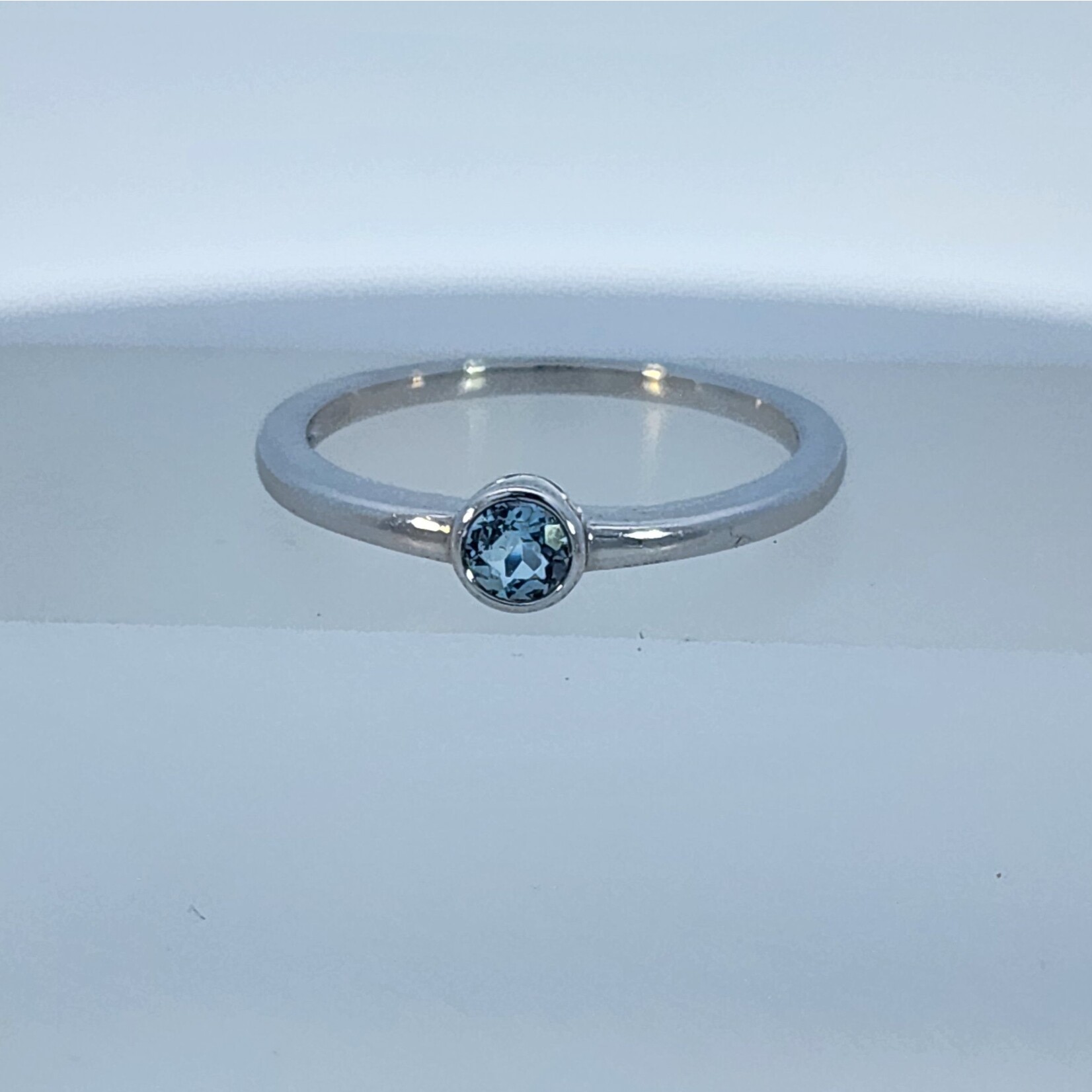 14 Karat White Gold Aquamarine Bezel Ring