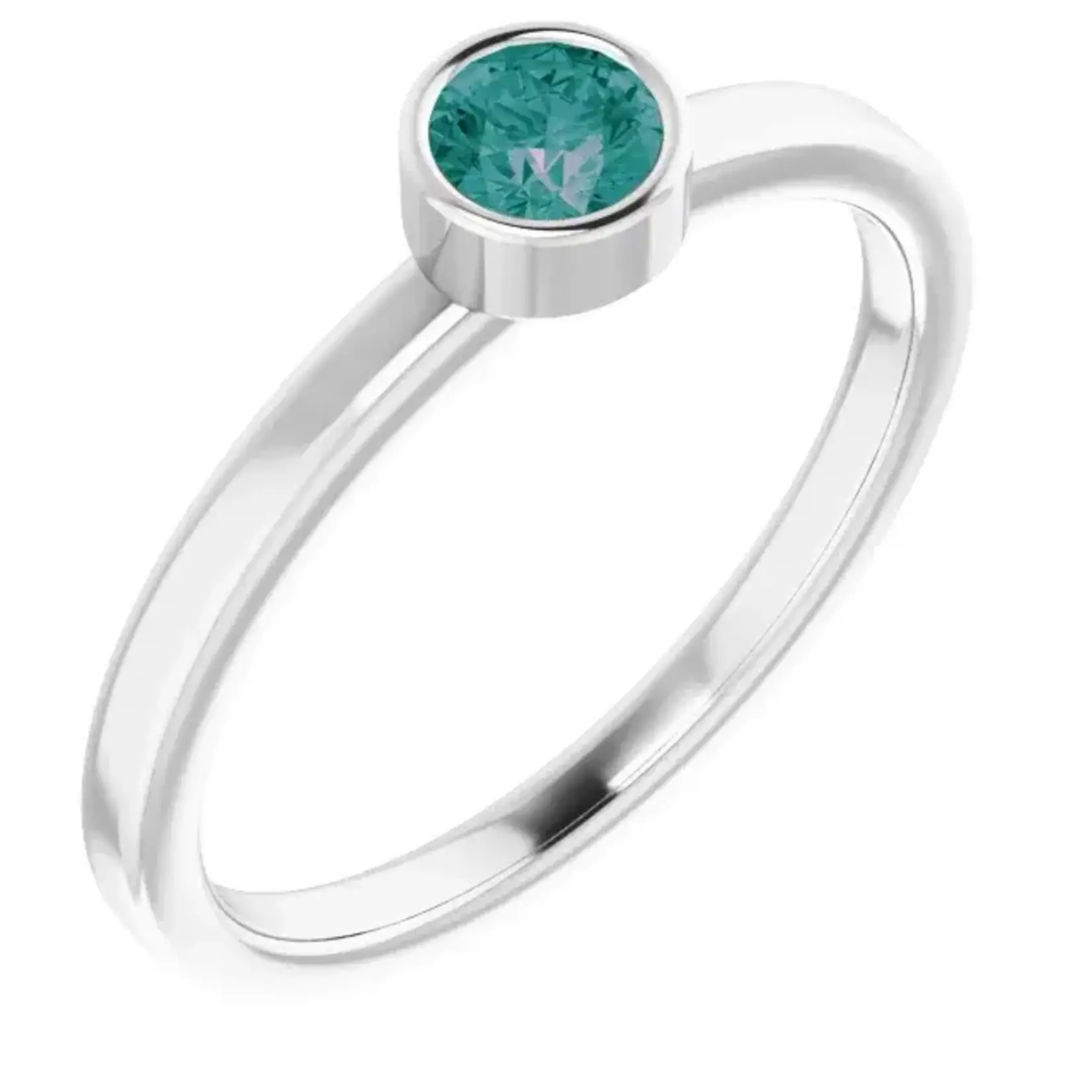 14 Karat White Gold Imitation Alexandrite Ring