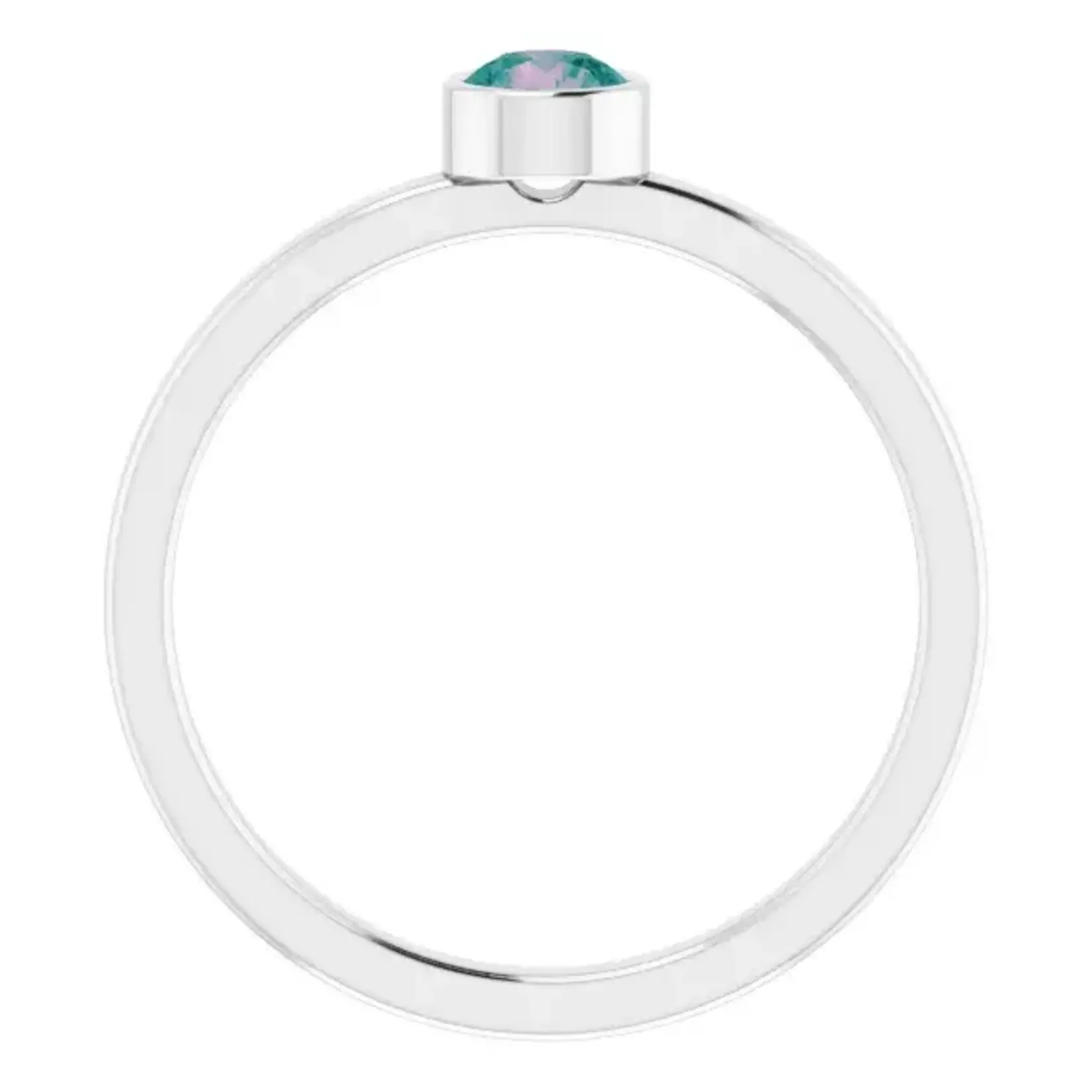 14 Karat White Gold Imitation Alexandrite Ring