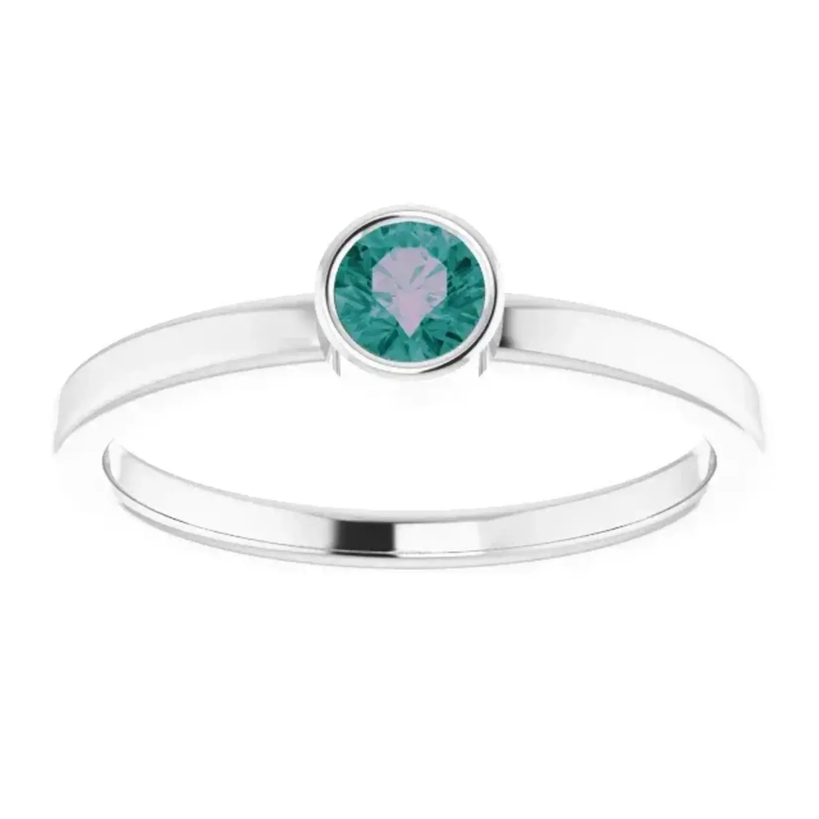 14 Karat White Gold Imitation Alexandrite Ring