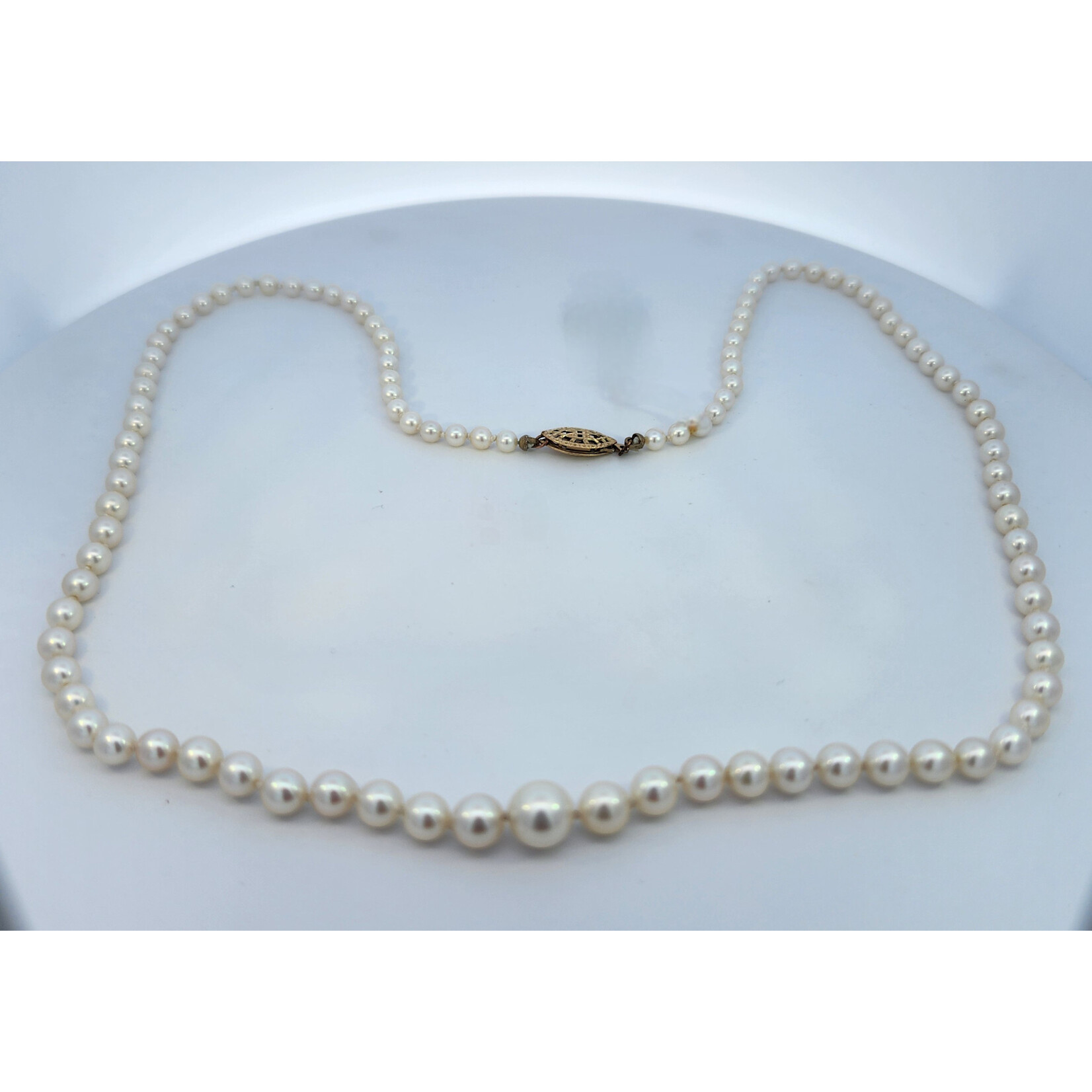 19" Graduated Cultured Pearl Necklace with 14 Karat  Gold clasp