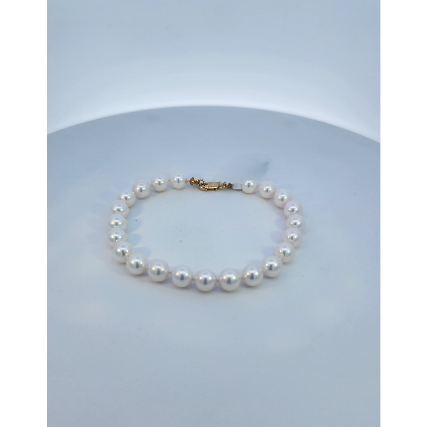 6.5 mm Cultured Pearl Bracelet with 14 Karat Yellow Gold Clasp