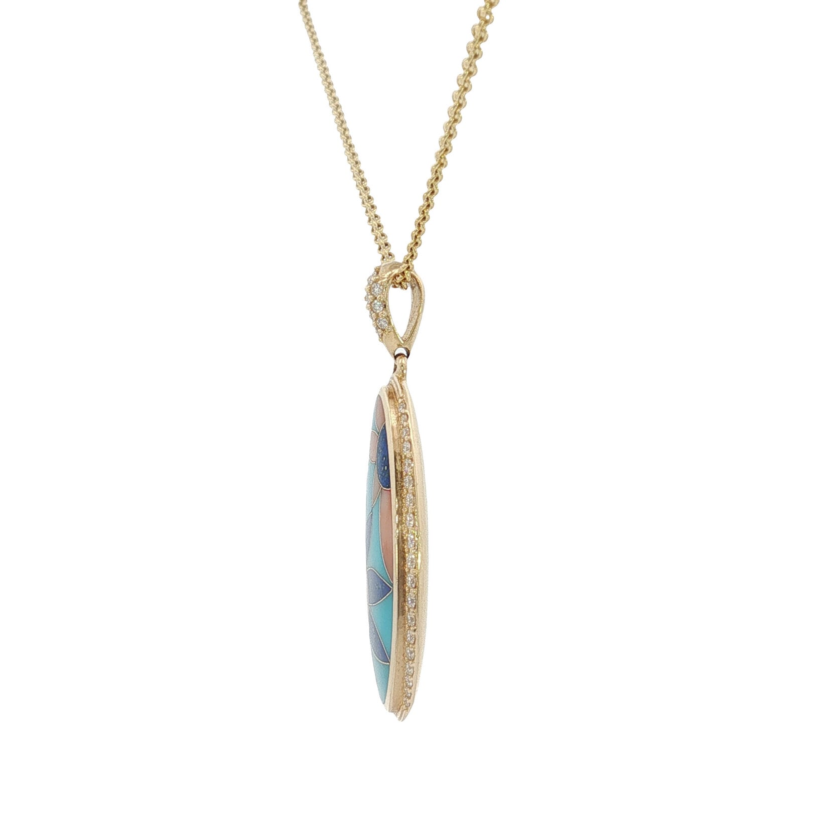 Kabana 14 Karat Yellow Gold Flower Oval Pendant