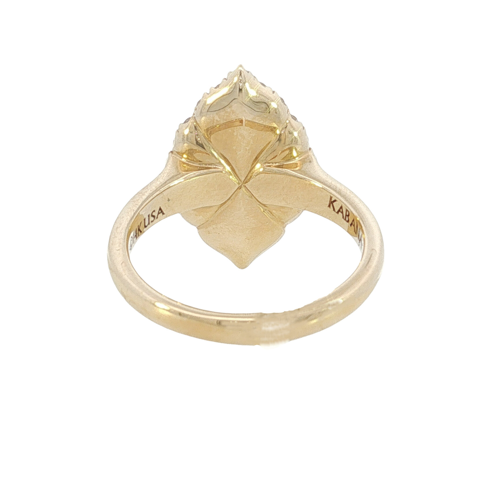 Kabana Kabana 14 Karat Yellow Gold Mother of Pearl and Diamond Ring