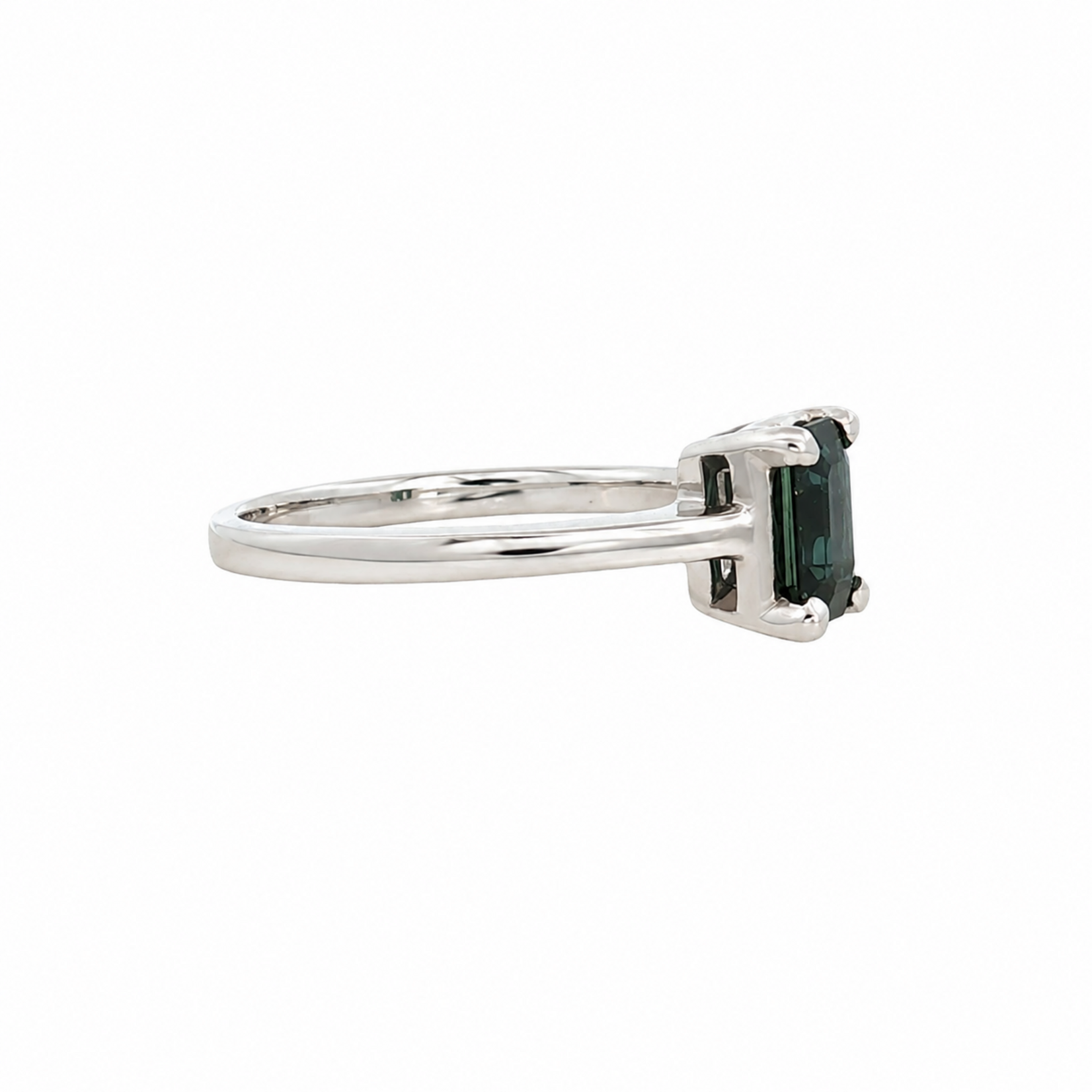 14KW Blue Sapphire Ring