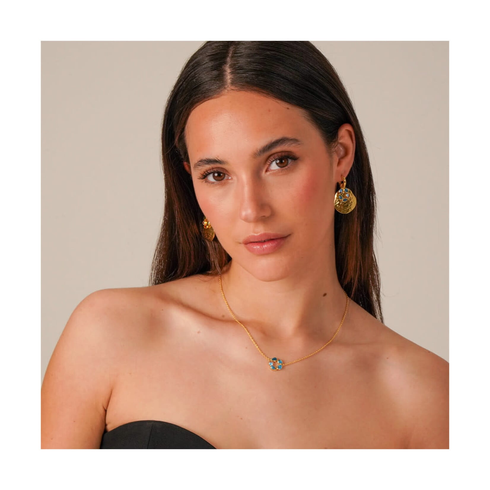 Flower Necklace with Apatite in Sterling Silver with 18KY Vermeil