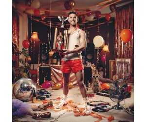 One Day in the Life of Jake Shears 大型本 jake-shears-last-man-dancing-