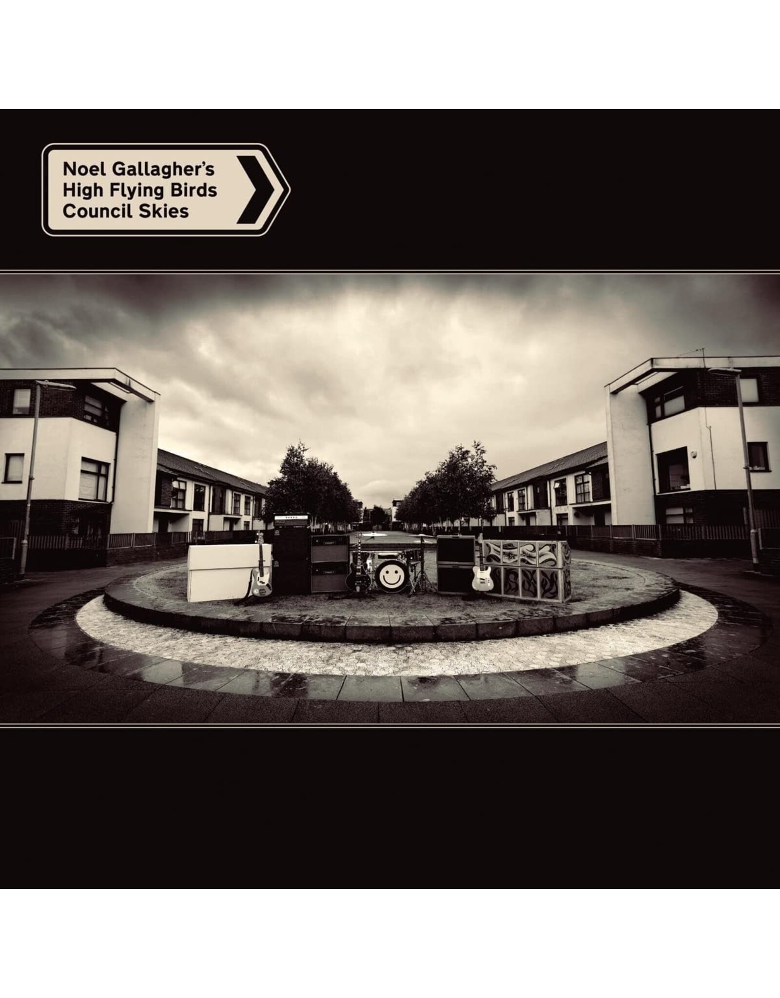 Noel Gallagher's High Flying Birds - Council Skies