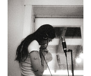 Lizzy McAlpine - Older (And Wiser) [Vinyl] - Pop Music