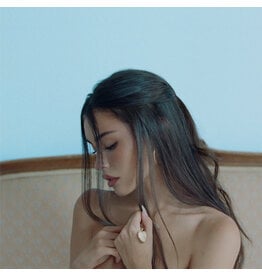 Madison Beer - Locket