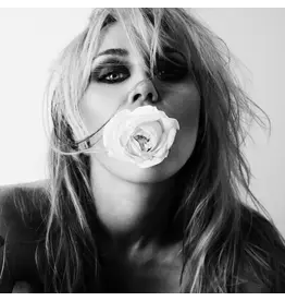Miley Cyrus - Bass Persuades