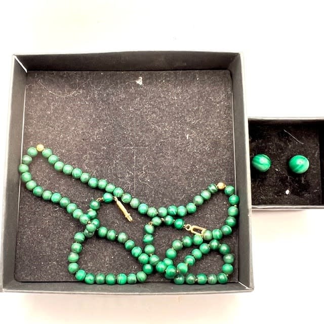 Deep Green Malachite small Bead Choker (14K clasp) and Stud Earrings Set