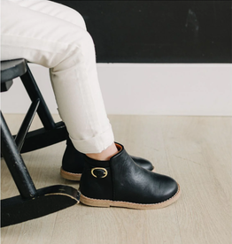 L'Amour Petra Ankle Boot
